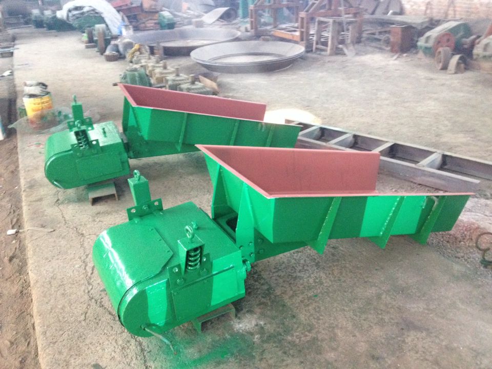 電磁振動給料機(jī)的結(jié)構(gòu)特點(diǎn)與廣泛應(yīng)用